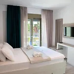 Oliva 3*
